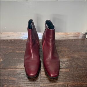 Ecco Women's Rich Red Ankle Booties